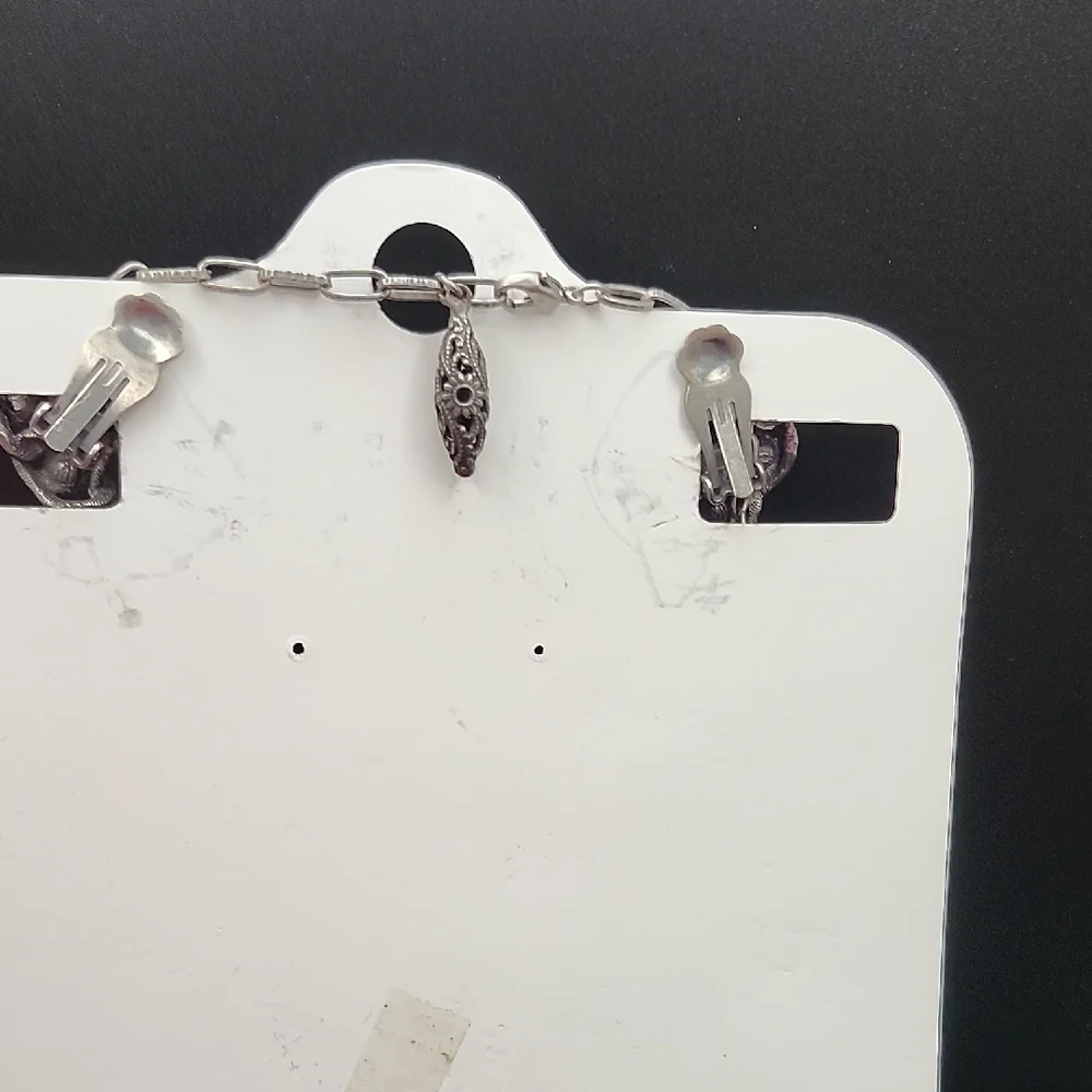 DaVinci Silver Necklace with Purple Accents